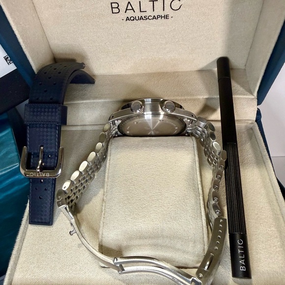Baltic Aquascaphe Dual Crown Blue Dial Classic Luxury Men’s Watch - Picture 4 of 7